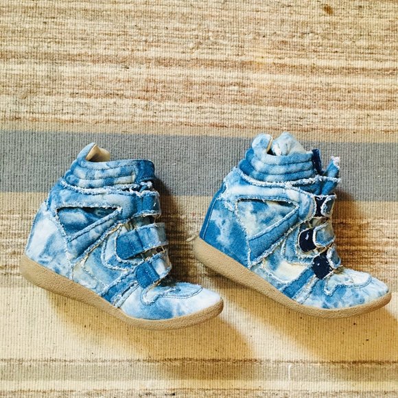 Steve Madden Shoes - Steve Madden Sneakers Denim Hightops Sz. 7